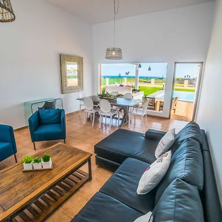 Kelu * Caleta De Fuste